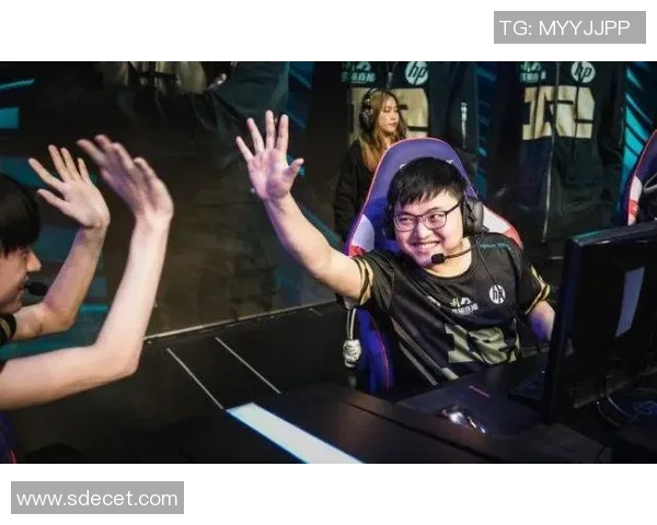 RNG在青年赛积分榜中以75分稳居第一位置展现强劲实力