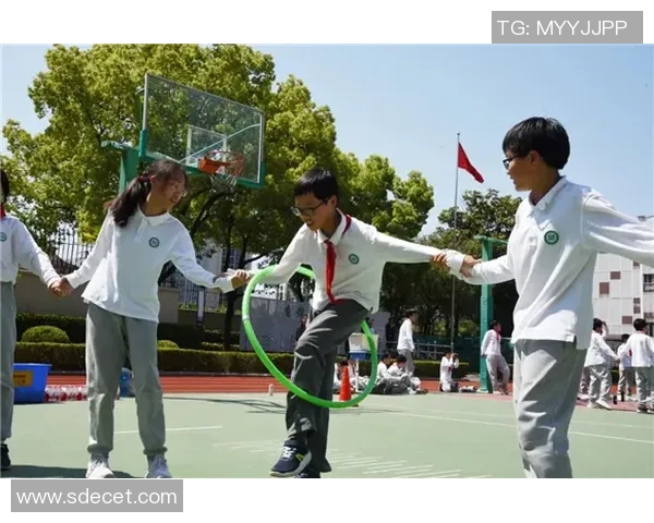 北京攀岩队的默契配合与团队精神探索之旅