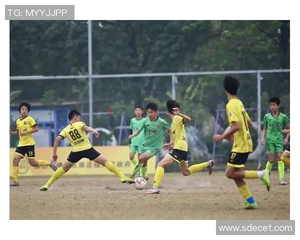 黄芳专访：追忆足球生涯中的荣耀与挑战